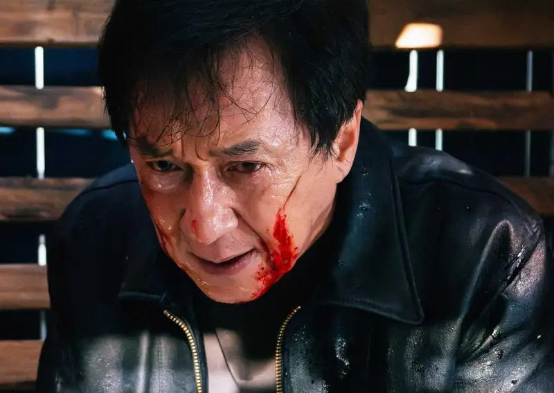Filme de ação moderno de Jackie Chan estreia em streaming nos EUA após sucesso internacional