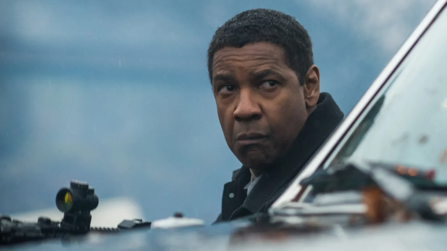 The Equalizer 2 ganha destaque no streaming gratuito após recepção controversa