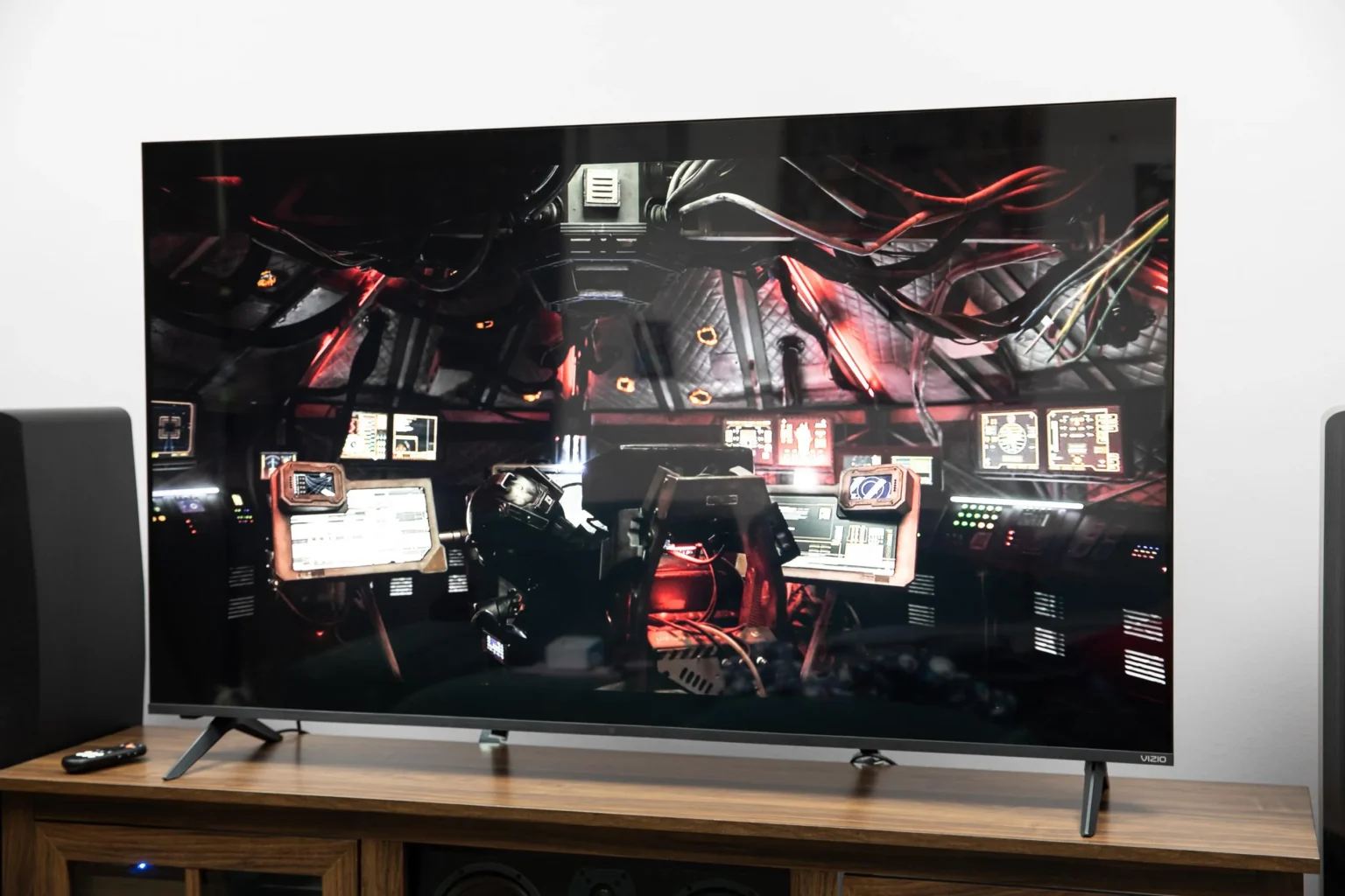 Vizio lança Mini LED TV descontada que elimina inscrições e sistemas inteligentes